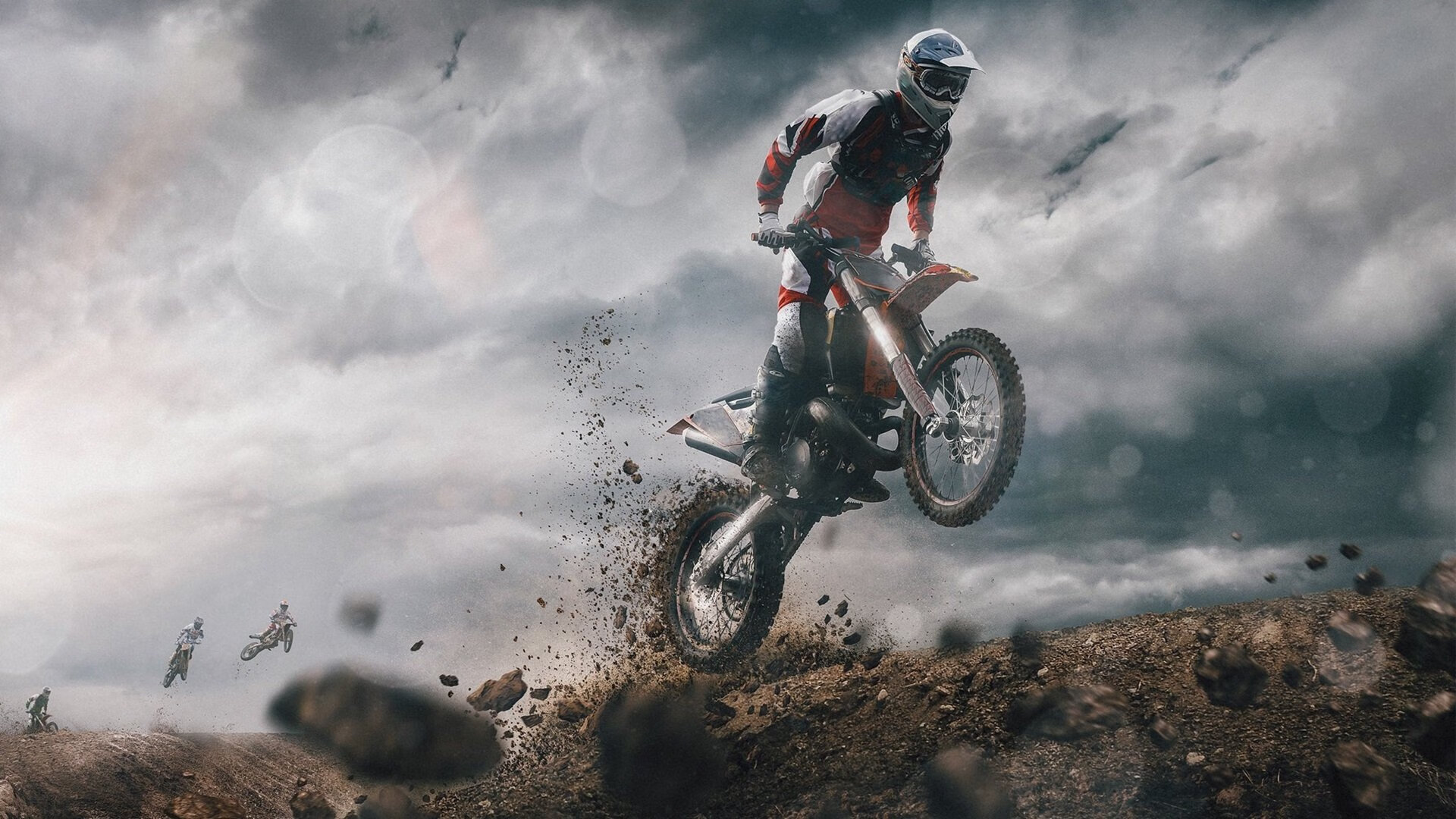 _精彩战术分析：教练专家深度解读比赛细节_，战术讲解示范